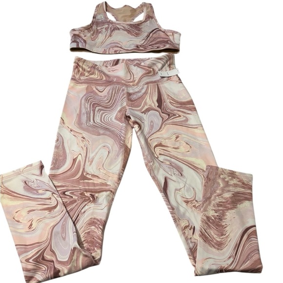 Old Navy Other - Old Navy Activewear Set in Pink and Tan